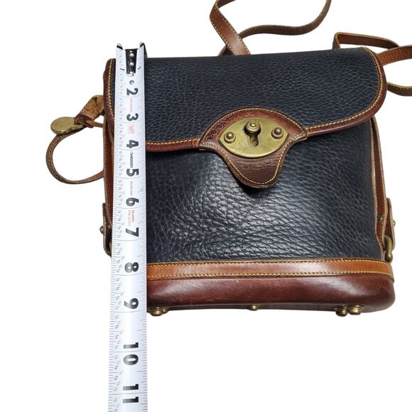 Vintage Dooney & Bourke Cavalry Spectator Bag Black Pebbled Leather - Picture 9 of 15